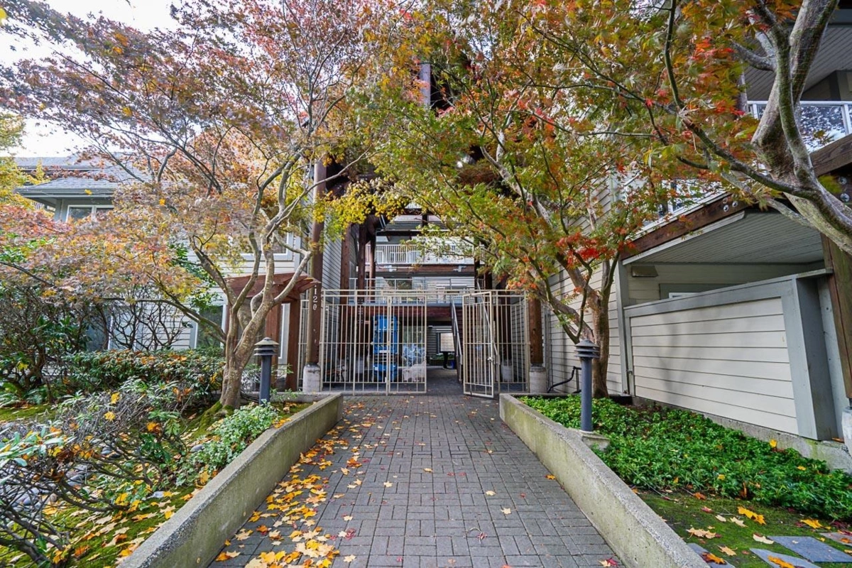 Living Room Photo of 107 1120 Tsatsu Shores Drive, Delta, BC