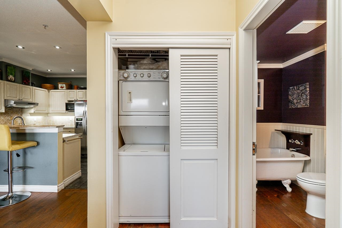 Staircase Photo of 107 1120 Tsatsu Shores Drive, Delta, BC