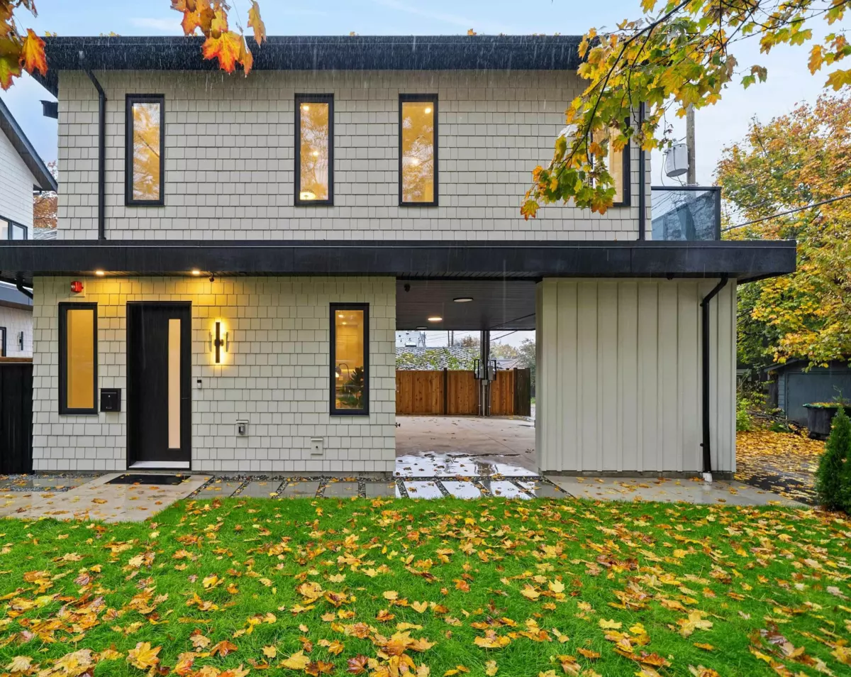 Loft / Bonus Room Photo of 323 N Kamloops Street, Vancouver, BC