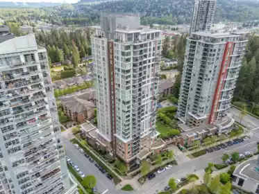 1705 3100 Windsor Gate, Coquitlam, BC, Coquitlam — Apartment/Condo for sale