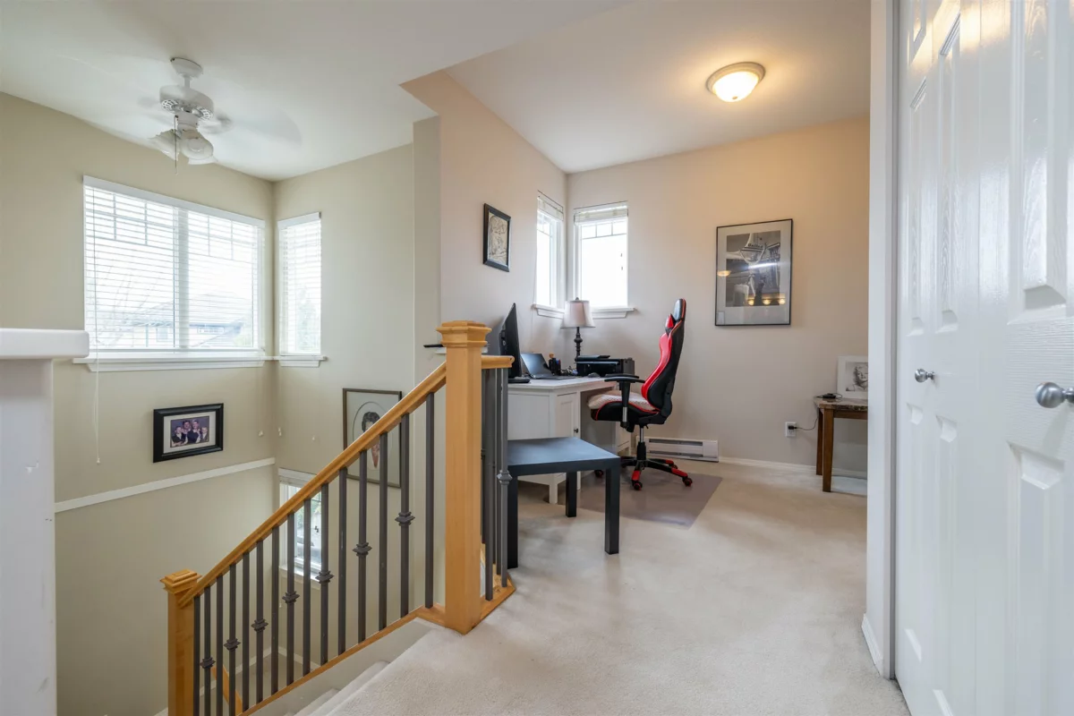 Bedroom 3 Photo of 15638 33 Avenue, Surrey, BC