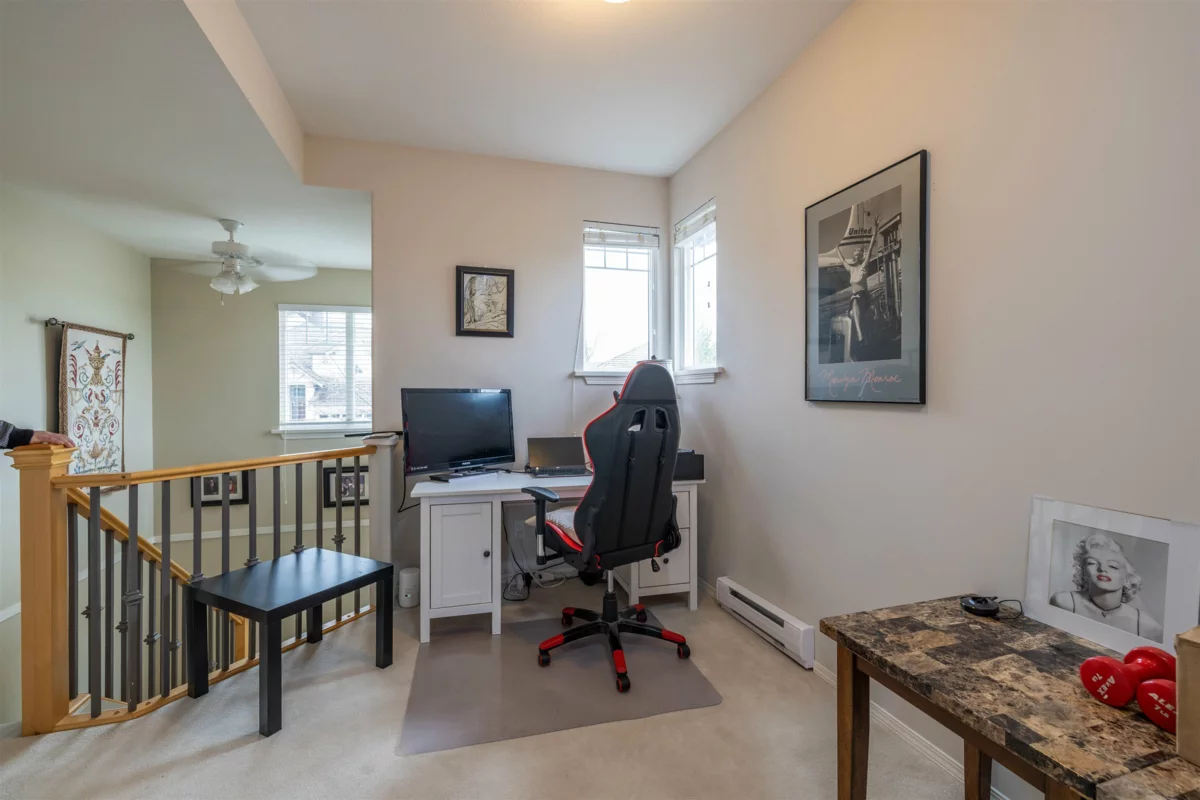 Bedroom 4 Photo of 15638 33 Avenue, Surrey, BC