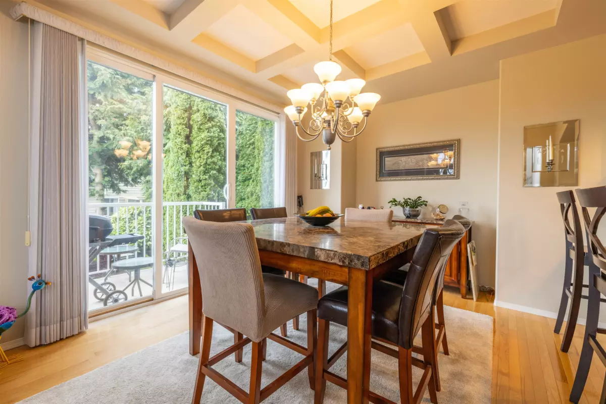 Kitchen Photo of 15638 33 Avenue, Surrey, BC