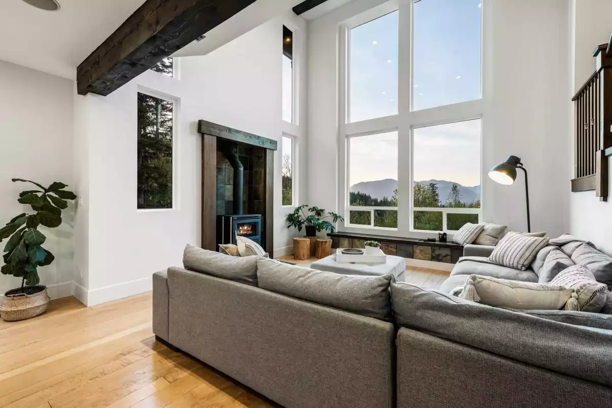 Dining Area Photo of 6027 Dunkerley Road, Abbotsford, BC