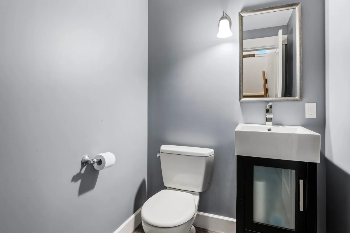 Front Yard Photo of 6027 Dunkerley Road, Abbotsford, BC