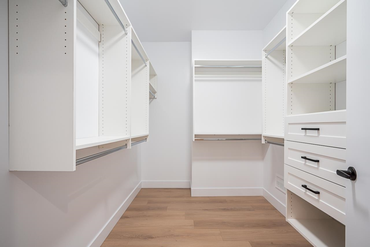 Garage Interior Photo of 10671 127a Street, Surrey, BC