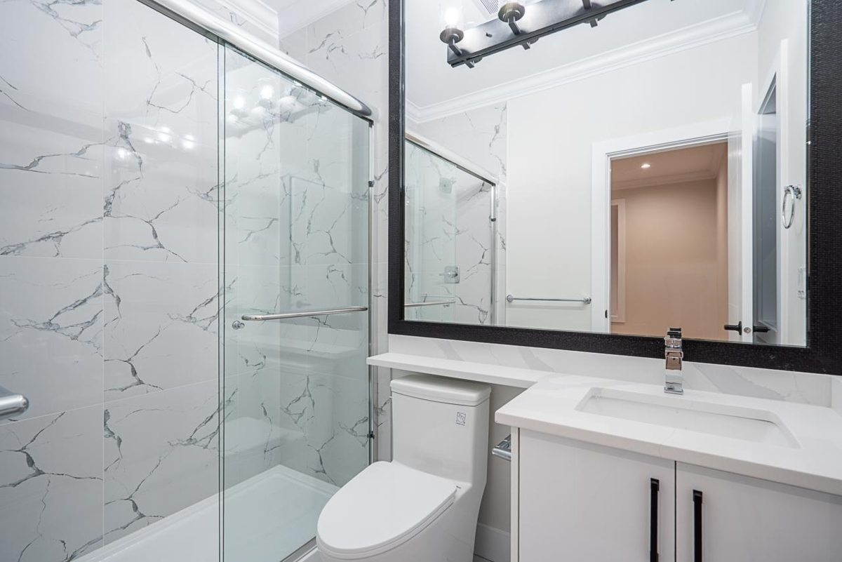 Swimming Pool Photo of 10671 127a Street, Surrey, BC