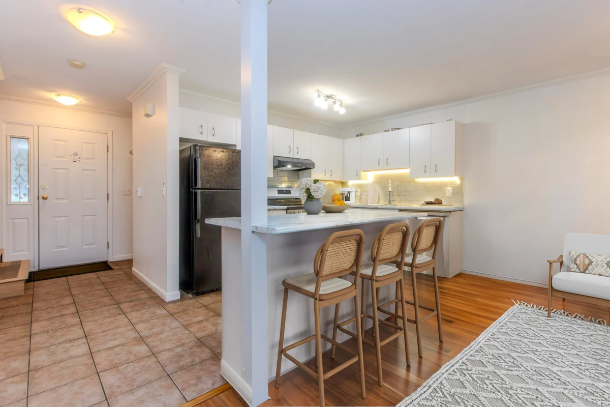 Dining Area Photo of 34 39920 Government Road, Squamish, BC