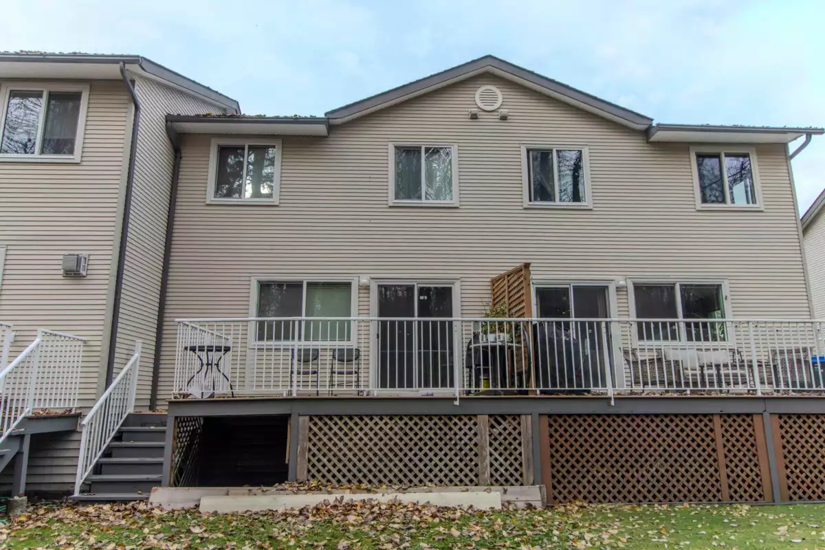 Powder Room Photo of 34 39920 Government Road, Squamish, BC