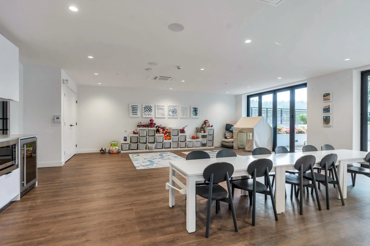Outdoor Kitchen Photo of 623 3131 Murray Street Street, Port Moody, BC