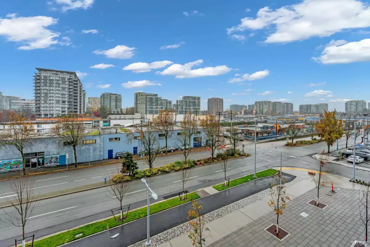 Family Room Photo of 405 7977 Lansdowne Road, Richmond, BC