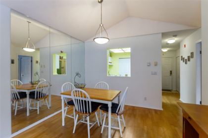 Kitchen Photo of 406 6820 Rumble Street, Burnaby, BC