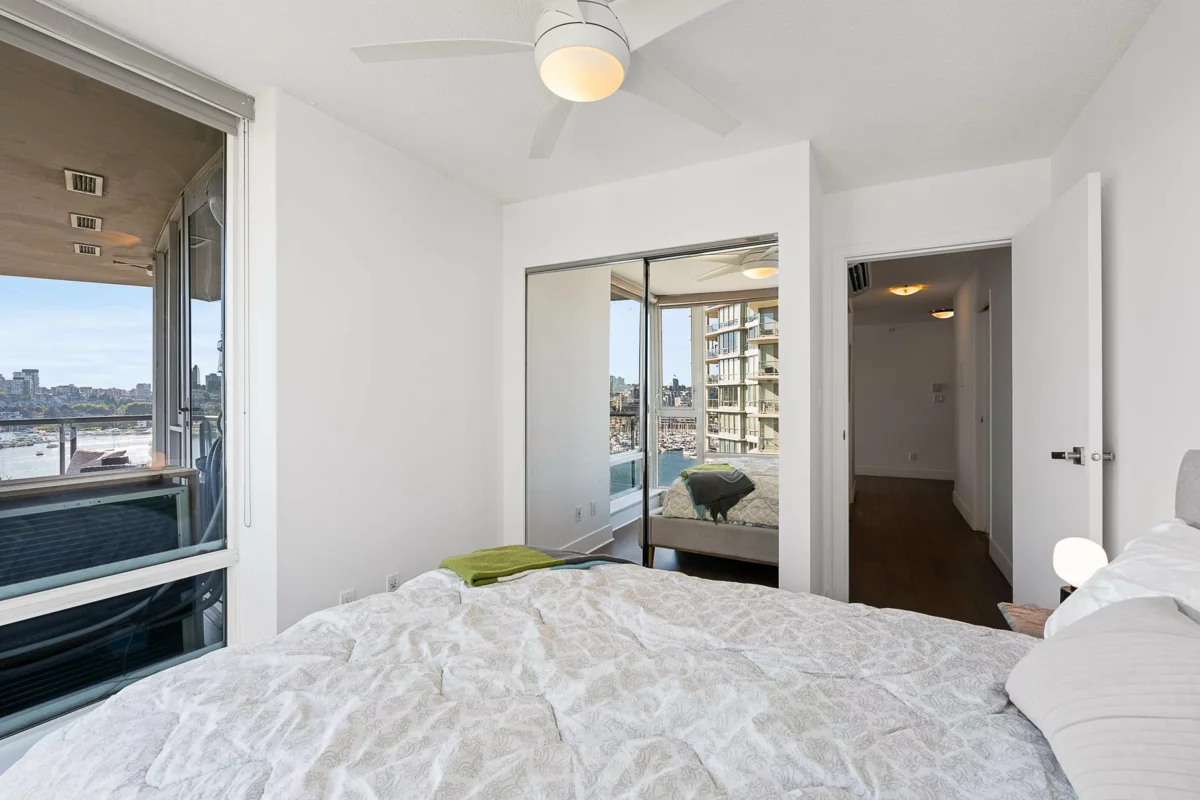 Guest Bathroom Photo of 1202 1383 Marinaside Crescent, Vancouver, BC