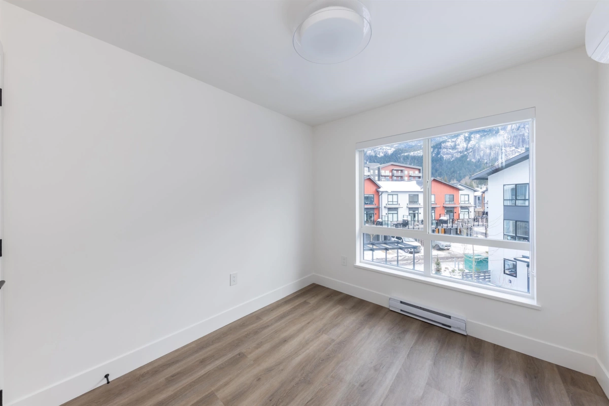 Hallway Photo of 38084 Helm Way, Squamish, BC