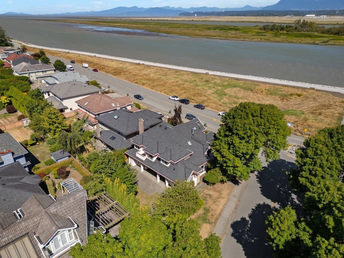 Exterior Front Photo of 3340 River Road, Richmond, BC