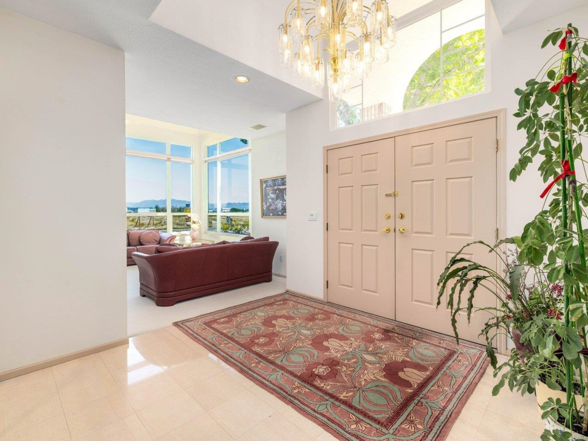 Kitchen Photo of 3340 River Road, Richmond, BC