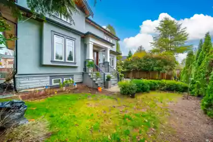 Community Amenities Photo (Clubhouse) of 1 4085 W 41st Avenue, Vancouver, BC