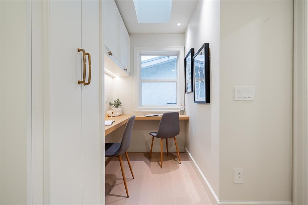 Basement Recreation Room Photo of 5183 Booth Avenue, Burnaby, BC