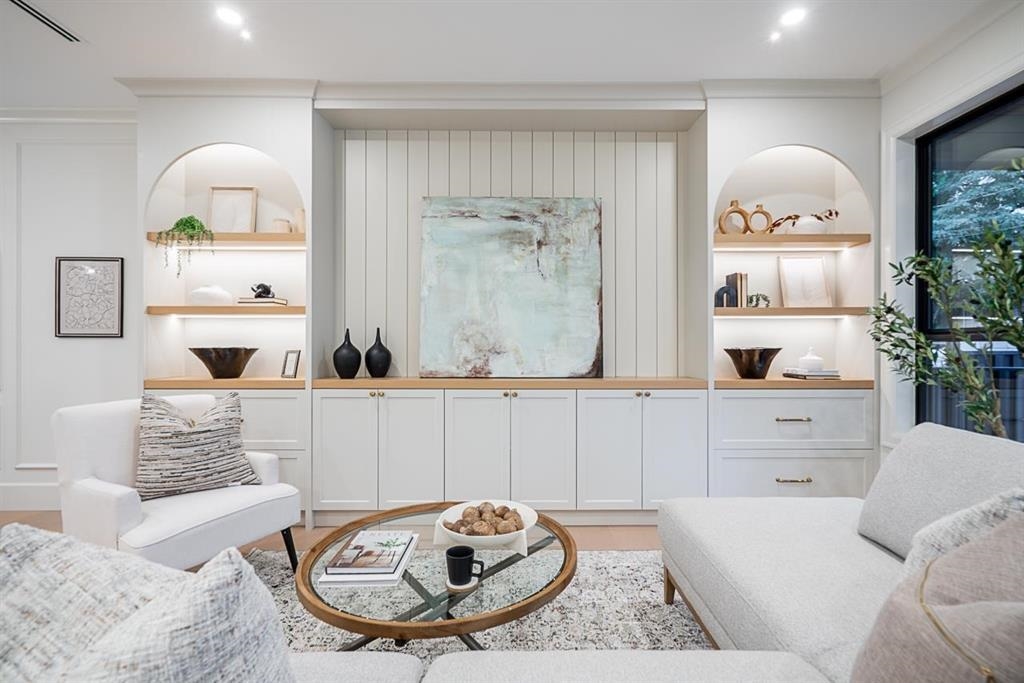 Breakfast Nook Photo of 5183 Booth Avenue, Burnaby, BC