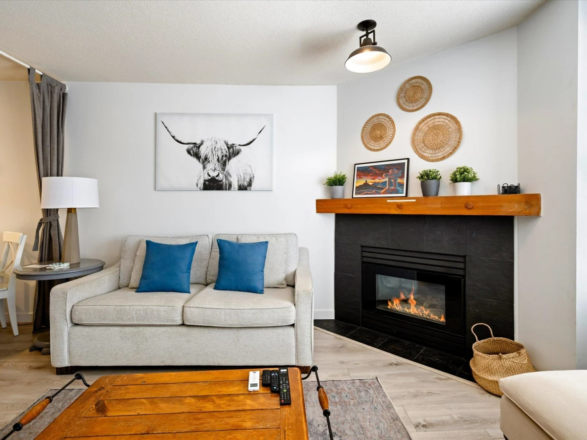 Living Room Photo of 253 4340 Lorimer Road, Whistler, BC