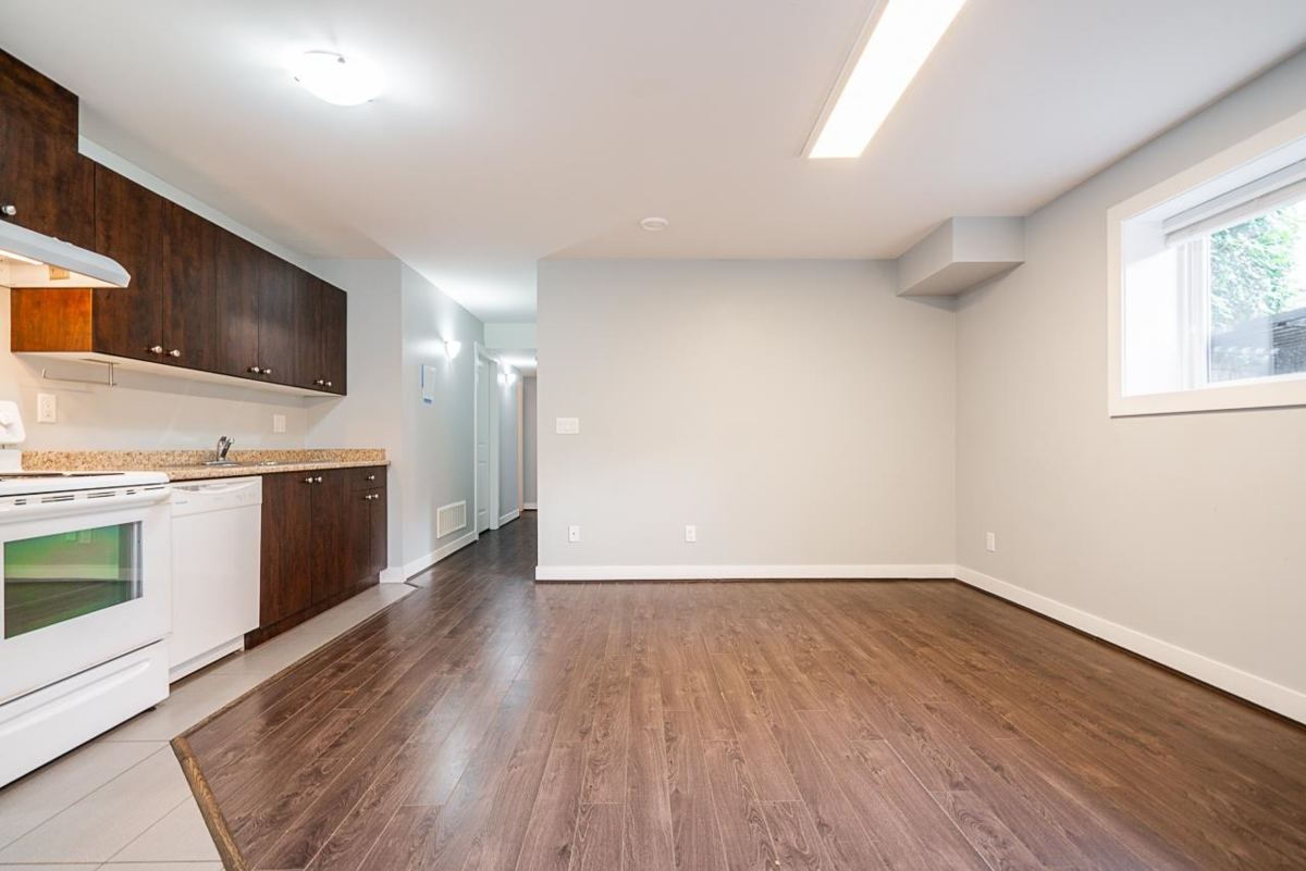 Staircase Photo of 7251 196 Street, Surrey, BC