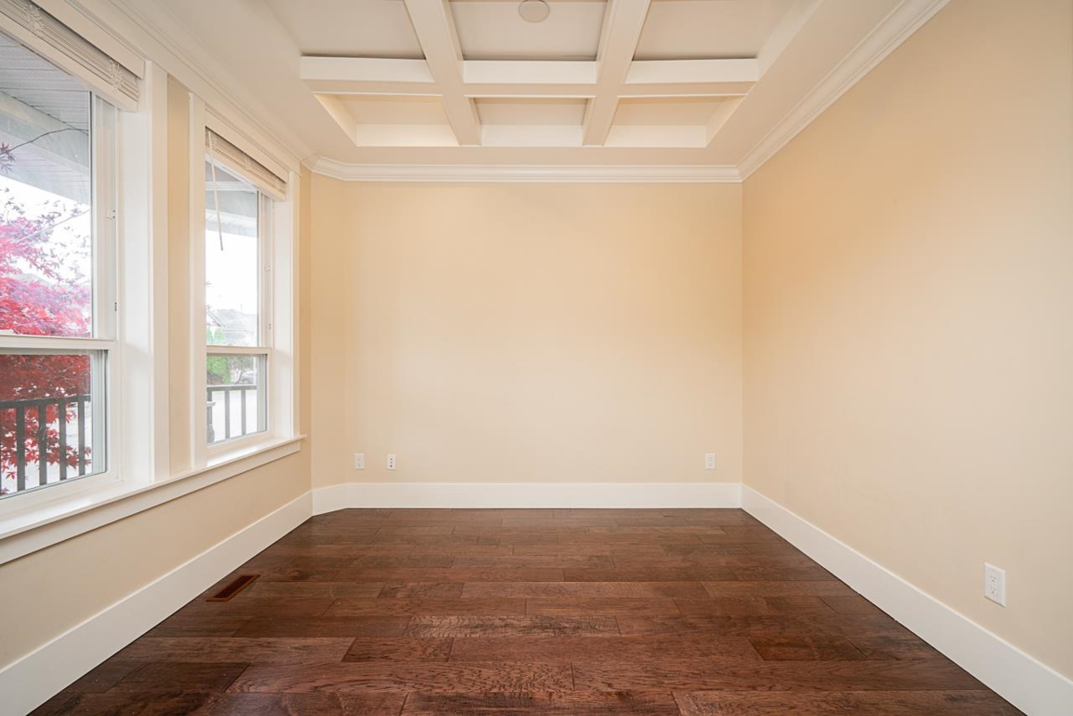 Walk-In Closet Photo of 7251 196 Street, Surrey, BC