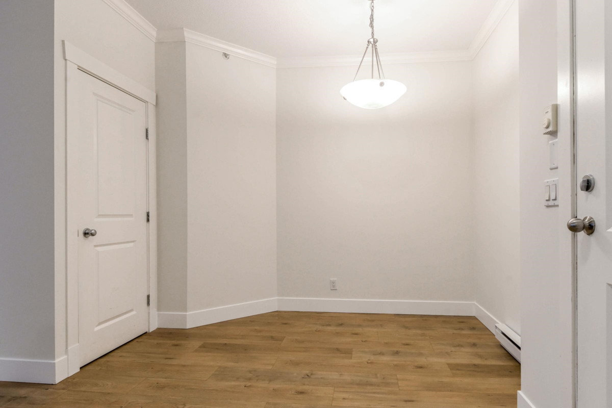 Bedroom 2 Photo of 411 33255 Old Yale Road, Abbotsford, BC