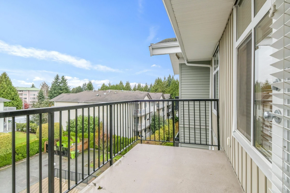 Pantry Photo of 411 33255 Old Yale Road, Abbotsford, BC