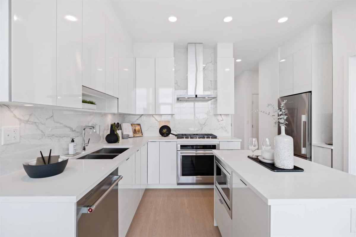 Kitchen Island Photo of 2507 555 Sydney Avenue, Coquitlam, BC