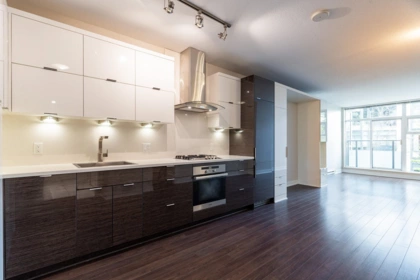 202 1777 W 7th Avenue, Vancouver, BC