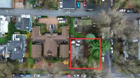 174 W 11th Avenue, Vancouver, BC
