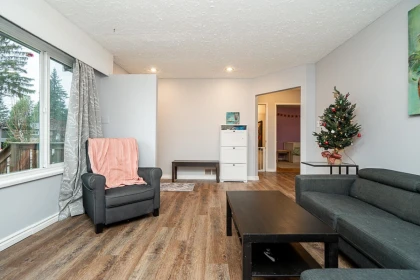 Breakfast Nook Photo of 3676 Inverness Street, Port Coquitlam, BC