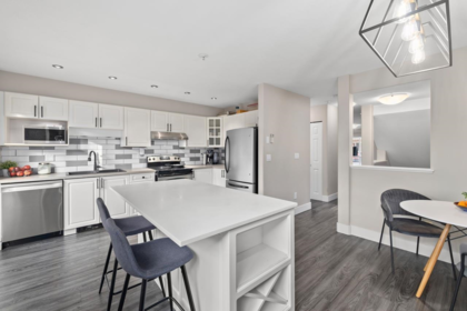 84 8930 Walnut Grove Drive, Langley, BC, Langley — Townhouse for sale