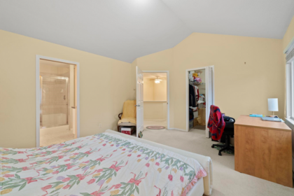 Basement Recreation Room Photo of 15345 36 Avenue, Surrey, BC