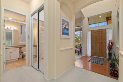 Dining Area Photo of 15345 36 Avenue, Surrey, BC