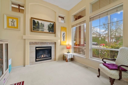 Kitchen Photo of 15345 36 Avenue, Surrey, BC