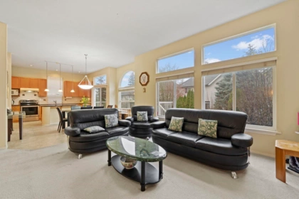 Living Room Photo of 15345 36 Avenue, Surrey, BC