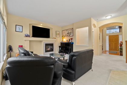 Walk-In Closet Photo of 15345 36 Avenue, Surrey, BC