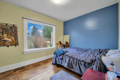 458 E 9th Street, North Vancouver, BC, North Vancouver — Single Family Residence for sale