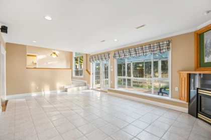 Guest Bathroom Photo of 8340 Lunen Road, Richmond, BC