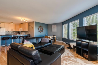 204 1369 George Street, White Rock, BC, White Rock — Apartment/Condo for sale