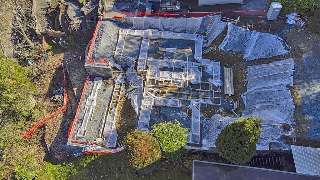 Kitchen Photo of 5645 Highfield Drive, Burnaby, BC