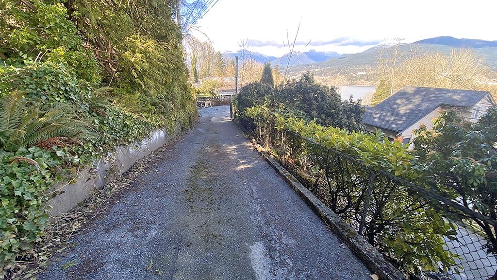 Powder Room Photo of 5645 Highfield Drive, Burnaby, BC