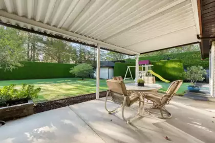 Breakfast Nook Photo of 4360 Steveston Highway, Richmond, BC