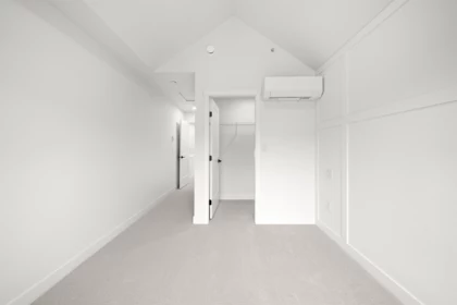 Laundry Room Photo of 254 720 Robinson Street, Coquitlam, BC