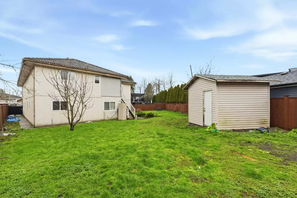 Community Amenities Photo (Clubhouse) of 7076 122a Street, Surrey, BC