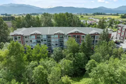 209 2238 Whatcom Road, Abbotsford, BC, Abbotsford — Apartment/Condo for sale