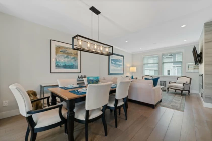 15 15717 Mountain View Drive, Surrey, BC, Surrey — Townhouse for sale