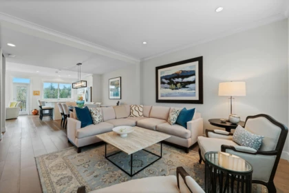 15 15717 Mountain View Drive, Surrey, BC, Surrey — Townhouse for sale