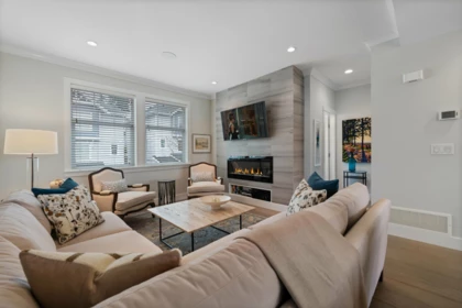 15 15717 Mountain View Drive, Surrey, BC, Surrey — Townhouse for sale